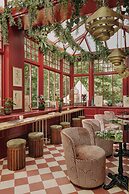 Ember Locke Kensington