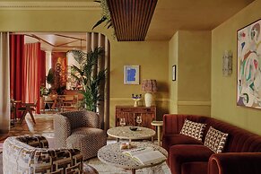 Ember Locke Kensington