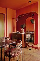 Ember Locke Kensington