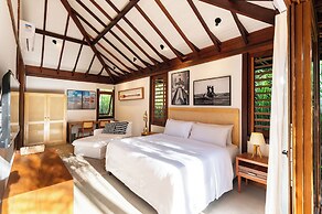 Colibri Beach Villas