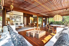 Colibri Beach Villas