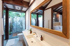 Colibri Beach Villas
