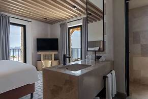 Radisson Blu Hotel, Kas