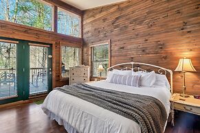 Rivers Edge Treehouses