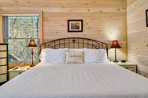 Rivers Edge Treehouses