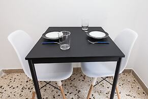 Modern Brand new apt In Athens Centre