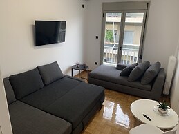 Modern Brand new apt In Athens Centre