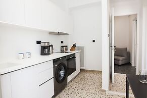 Modern Brand new apt In Athens Centre