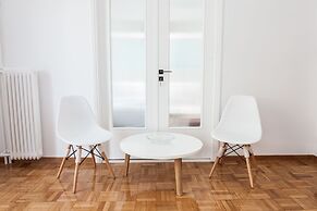 Modern Brand new apt In Athens Centre