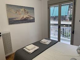 Modern Brand new apt In Athens Centre