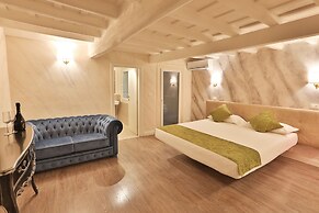 Grottini Luxury Suites - Pantheon