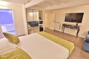 Grottini Luxury Suites - Pantheon