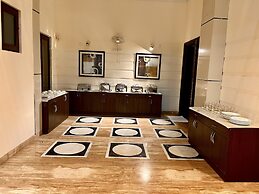 Alpina Hotels & Suites