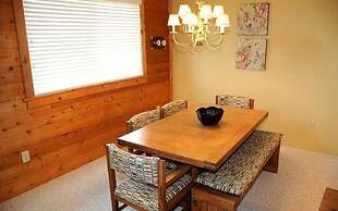 Seven Springs Sunridge 3 BR Condo, Pet Friendly! by RedAwning - Save 1