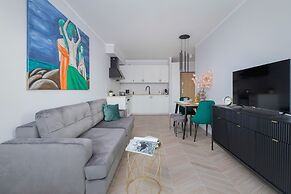 Exquisite Apartment Krakow by Renters