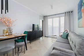 Exquisite Apartment Krakow by Renters