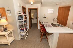 Seven Springs 2 BR Deluxe Condo with Mountain Views by RedAwning - Sav