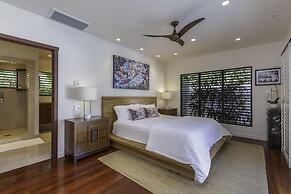 Luxury Zen Retreat 3 Bedroom Home by RedAwning