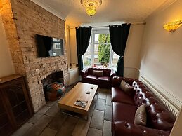 2bed - Garden-pets-freeparking-m1connections