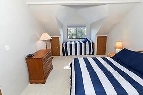 Seven Springs Sunridge 3 BR Condo, Sleeps 10! by RedAwning - Save 10% 