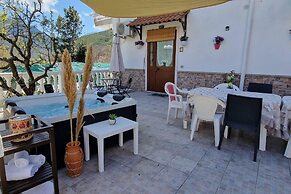 Amalfi Coast Countryside With Jacuzzi and Garden