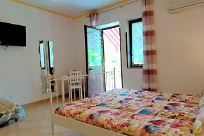 Amalfi Coast Countryside With Jacuzzi and Garden