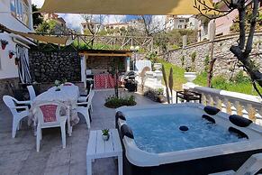 Amalfi Coast Countryside With Jacuzzi and Garden