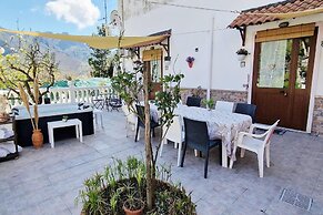 Amalfi Coast Countryside With Jacuzzi and Garden