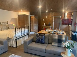 The Lodge - Peaceful Relaxing Hideaway