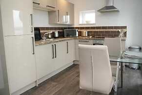 Charming 1-bed & Balcony Flat in Merthyr Tydfil