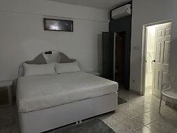 Remarkable 1-bed Apartment in Montego Bay