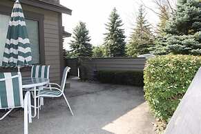 Seven Springs 3 BR Condo, Loft and Mountain Views! by RedAwning - Save