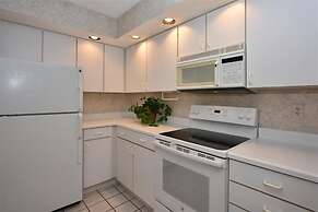 Seven Springs 3 BR Condo, Loft and Mountain Views! by RedAwning - Save