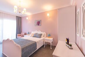 Lavinya Selimiye Buotique Hotel