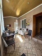 Guest House Elguja Qushashvili