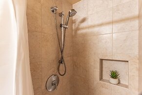 Maui Sunset B217 2 Bedroom Condo