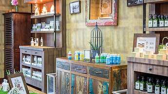 Bluegreen at La Cabana Beach Resort & Casino