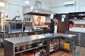 PROXIMA CENTAURI HOTEL