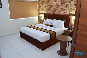 PROXIMA CENTAURI HOTEL