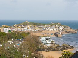 Godrevy Shepherds Hut