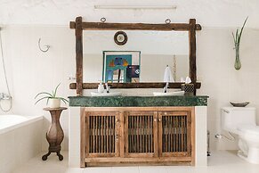 HOTEL KALMA