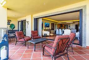 Luxury retreat in Cabo del Sol golf and beach community