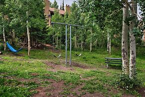 Ski Condo in Chalet Village at Brian Head!