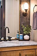 Ski Condo in Chalet Village at Brian Head!