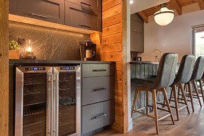 Ski Condo in Chalet Village at Brian Head!