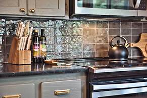 Ski Condo in Chalet Village at Brian Head!