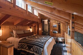 Ski Condo in Chalet Village at Brian Head!