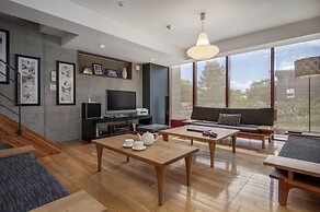 Asobidokoro by H2 Life