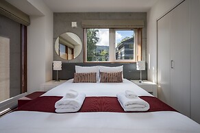 Asobidokoro by H2 Life