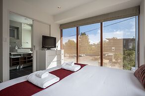 Asobidokoro by H2 Life